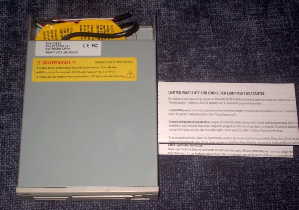 Insignia - USB 2.0 Multiformat Memory Card Reader Free USA Shipping! - Image 3 of 4