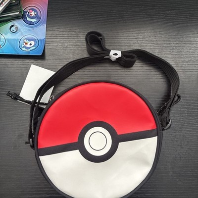 Eastpak Pokémon Poké Ball Round Crossbody Bag Zip Closure Red White Black