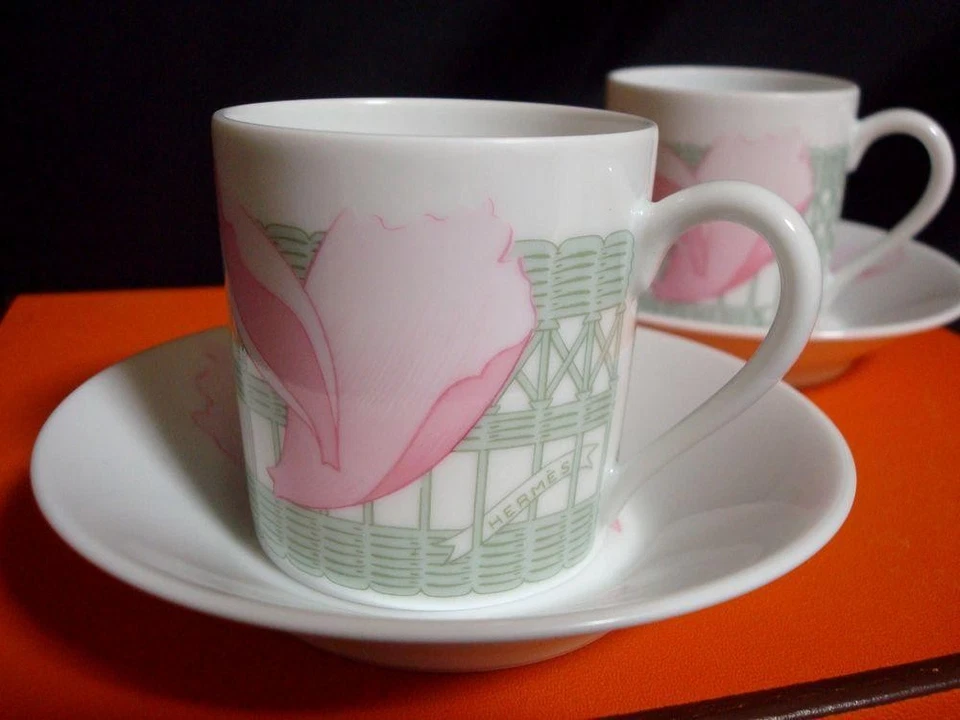Hermes Taza de Café Platillo Les Pivoines Rosa Floral Vajilla 2 Juego Té Auténtico Nuevo Foto 3 de 4