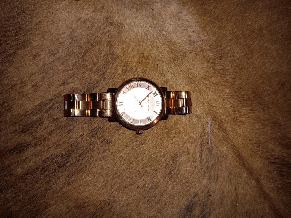 迈克高仕玫瑰金手表罗马数字全新无标签从未穿过 — 第 2/3 张图片