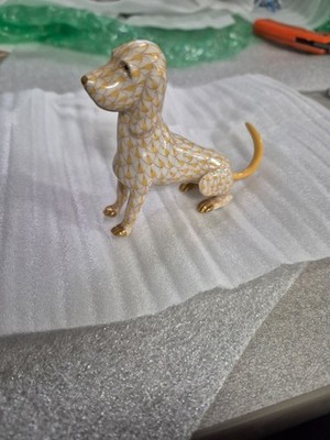Herend Yellow Fishnet Dog