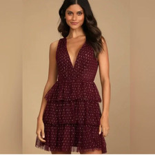 Lulus women's tiered tulle dress maroon red size medium NWT sleeveless