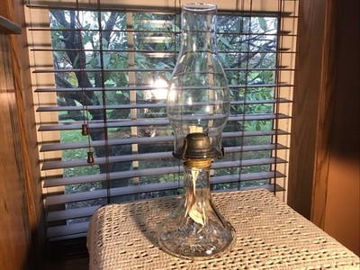 Vintage Unusual Eagle 15  Oil Lamp With New Wick
