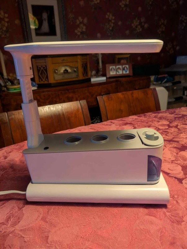 AeroGarden Sprout Garden System - No Pods