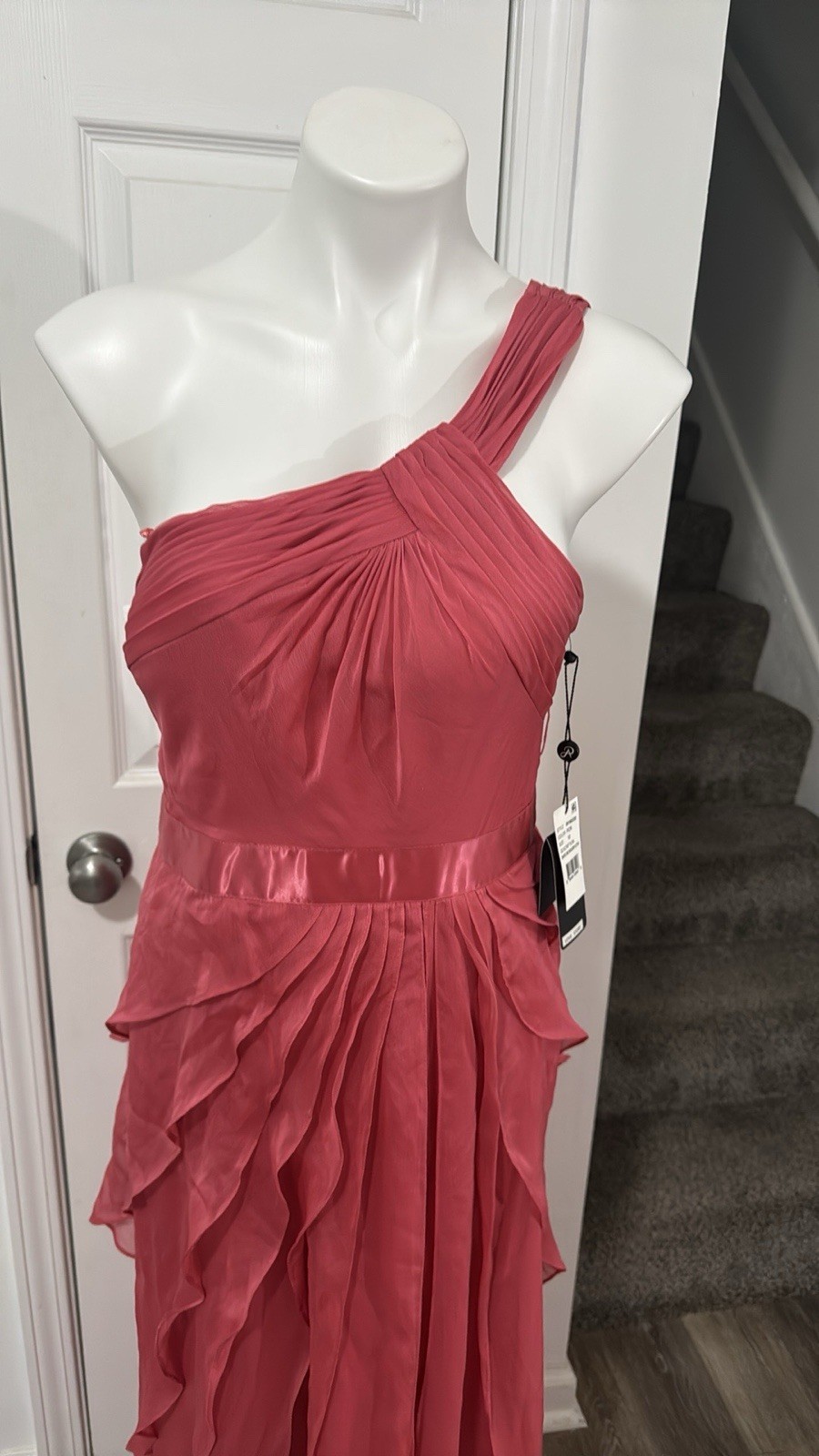 Adrianna Papell Women's Coral One Shoulder Formal Dress Size 12