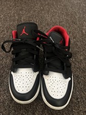 Jordan 1 Low Black White Red Size 3