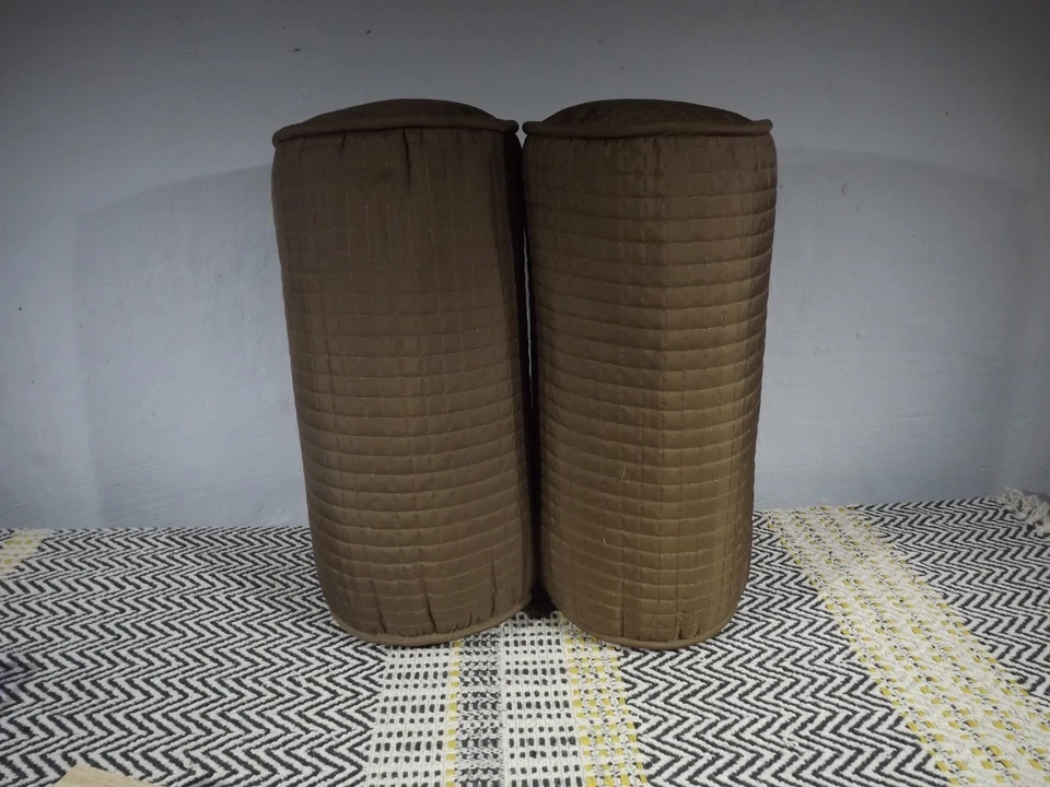 Travesseiro lombar marrom - Waverly Home - Cilindro - Resistente - Zíper - Geométrico - Imagem 2 de 4