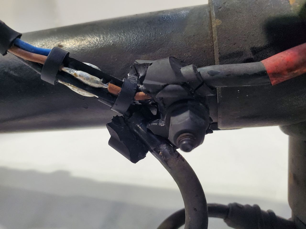 Used Suspension Strut fits: 1991 Bentley TURBO R  Grade A