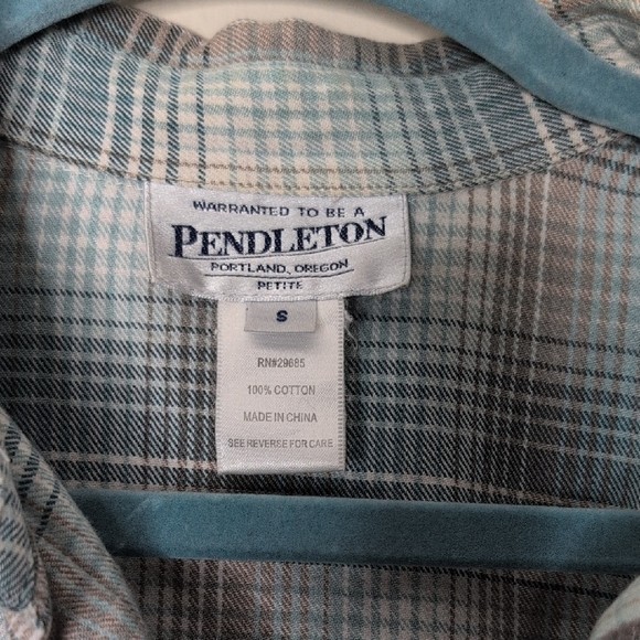 BUNDLE (2) Pendleton Cotton Plaid Button Down Shi… - image 10