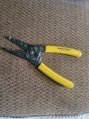 Klein Tools 1412 Cable Stripper/Cutter - Yellow