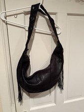 Borsa Free People Finn in pelle con frange in onice/espresso