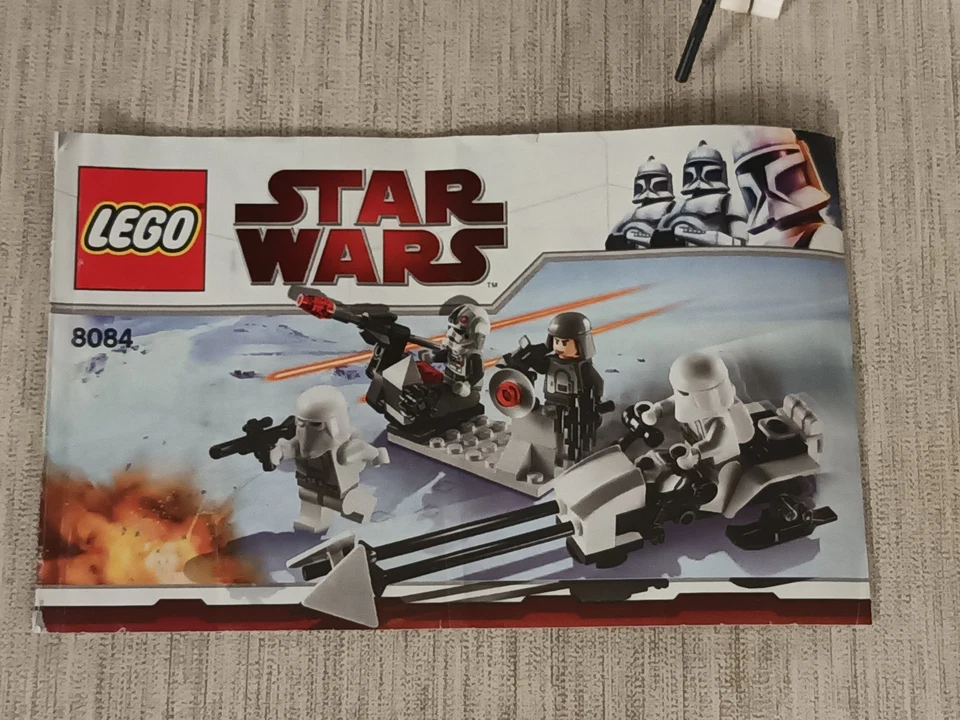LEGO Star Wars 8084 Snowtrooper Battle Pack, photo 2 sur 4