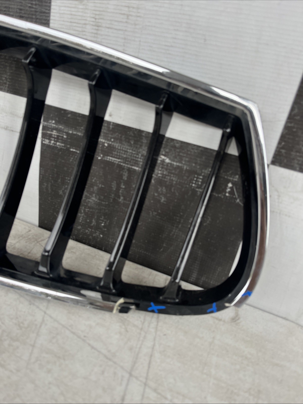 2014 2015 2016 2017 Maserati Ghibli M157 Grill Used Oem