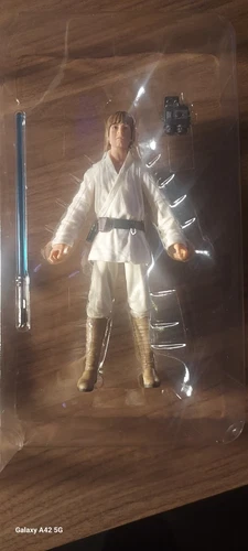 Star Wars Figures - 6" The Black Series - Ep IV ANH - Luke Skywalker IN STOCK