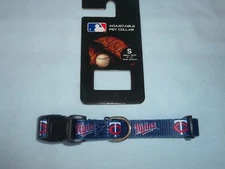 MINNESOTA TWINS  9" - 14" long DOG/PET COLLAR  size Small 5/8" wide NWT Sparo