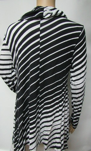 Peck & Peck Black & White Long Sleeve Cowl Neck Striped Sharkbite Top Size M - Picture 4 of 4