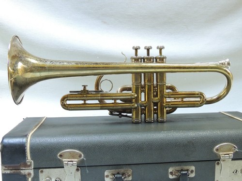 Bb Cornet🎺SILVERTONE Blessing 1963 Refurbished with Holton MP and Case 8861 - Picture 8 of 21