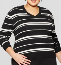WOMEN PLUS SIZE STRIPED LONG SLEEVE V-NECK PULLOVER SWEATER, BLACK/WHITE AVA VIV