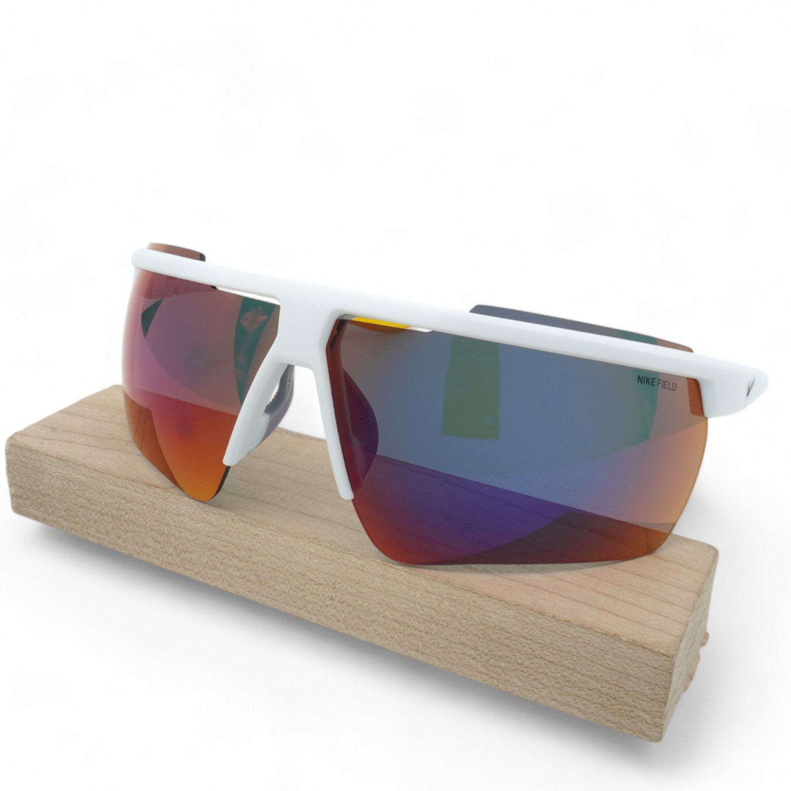[CW1287-106] Мужские солнцезащитные очки Nike на лобовое стекло
