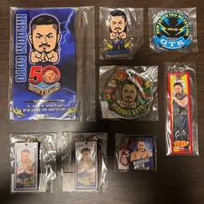 Goto Hirooki NJPW 8-Piece Wrestling Set, Includes Acrylic Stand & Keychains