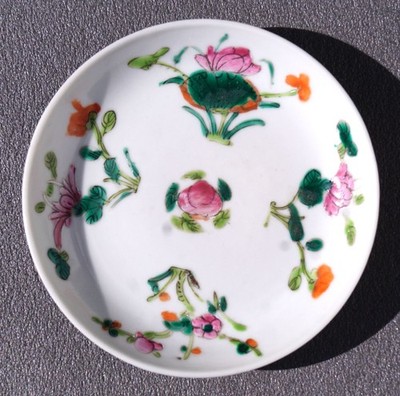 Teller, Porzellan, China, Tongzhi Periode, 1862 1874, famille rose, 13,2 cm