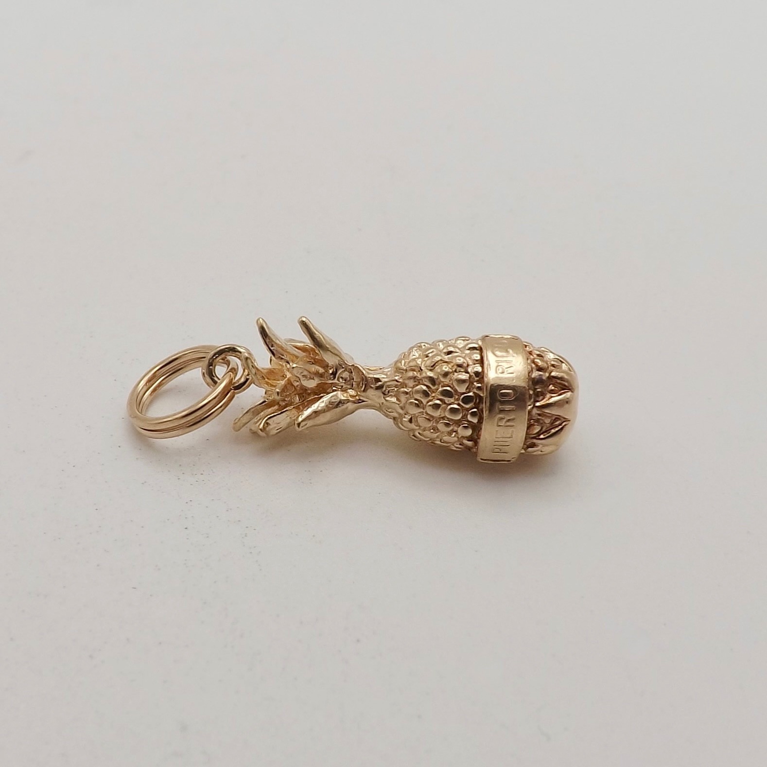 Solid 14k Gold Pineapple Fruit Charm Pendant Puer… - image 4