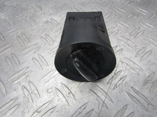 1c0941531 Scheinwerfer Schalter  Volkswagen Golf DE318853-59