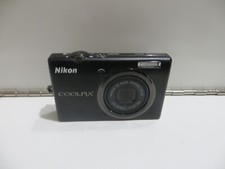Nikon COOLPIX S570 12.0MP Digital Camera - Black Broken Screen 