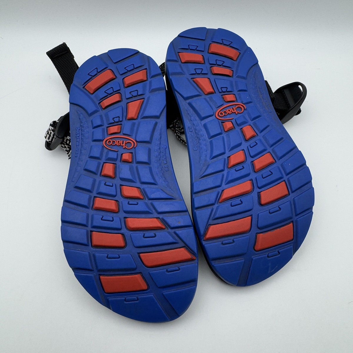 CHACO Kids ZX/1 Eco Tread Hugs And Kisses Red Blue Black Youth Sz