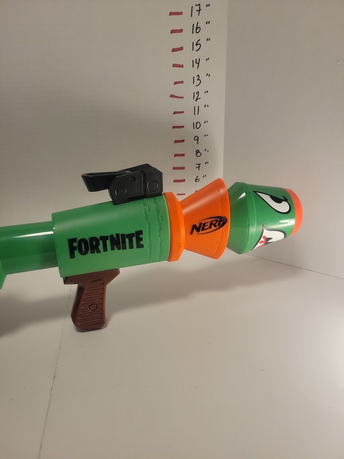 nerf fortnite rl blaster (2) no rochets/ 2 guns only