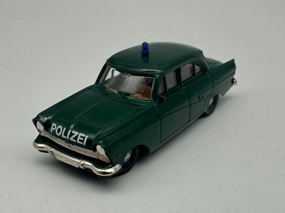 Brekina Ford Taunus 17A Sedan Police Polizei, Green, 1:87, HO Scale, NIB - Image 3 of 4