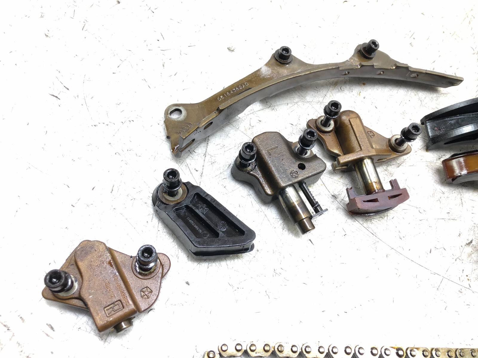 2014-2019 MASERATI GHIBLI S Q4 3.0L ENGINE TIMING CHAIN TENSIONER GUISE #NOTES.