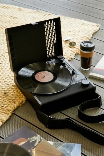 Victrola Revolution GO - Bluetooth Rechargeable Portable Vinyl Record Player NEW - Afbeelding 1 van 3