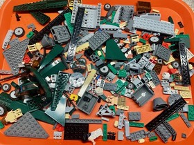 LEGO 7683 Fight on the Flying Wing 100% Complete Set All Minifigs Indiana Jones