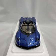 1/18 AUTOart Pagani Huayra Roadster (Blue Carbon)