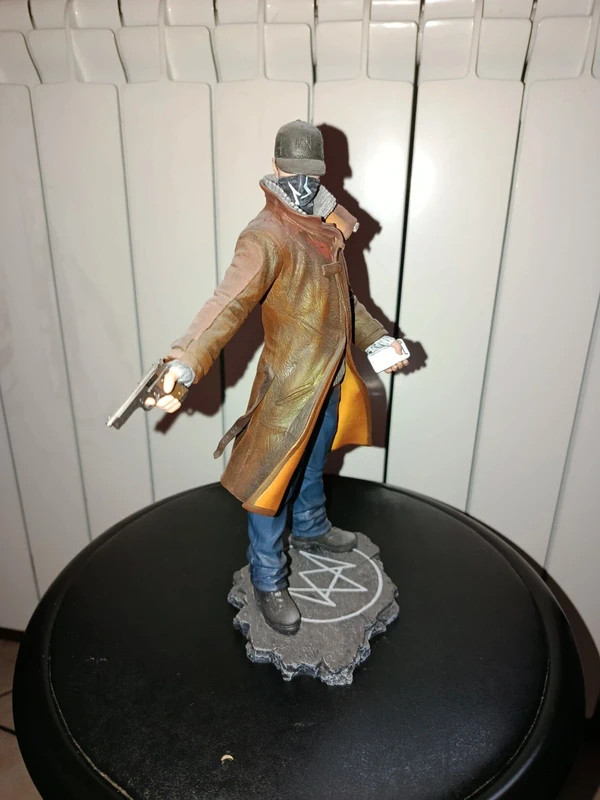 Picture 1 of 1
