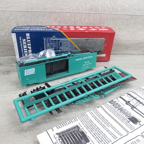 Blueprint Series BRANCHLINE 1123 unbenutzt  H0 Penn Central Boxcar OVP  #BW25702 | Condition: Gebraucht