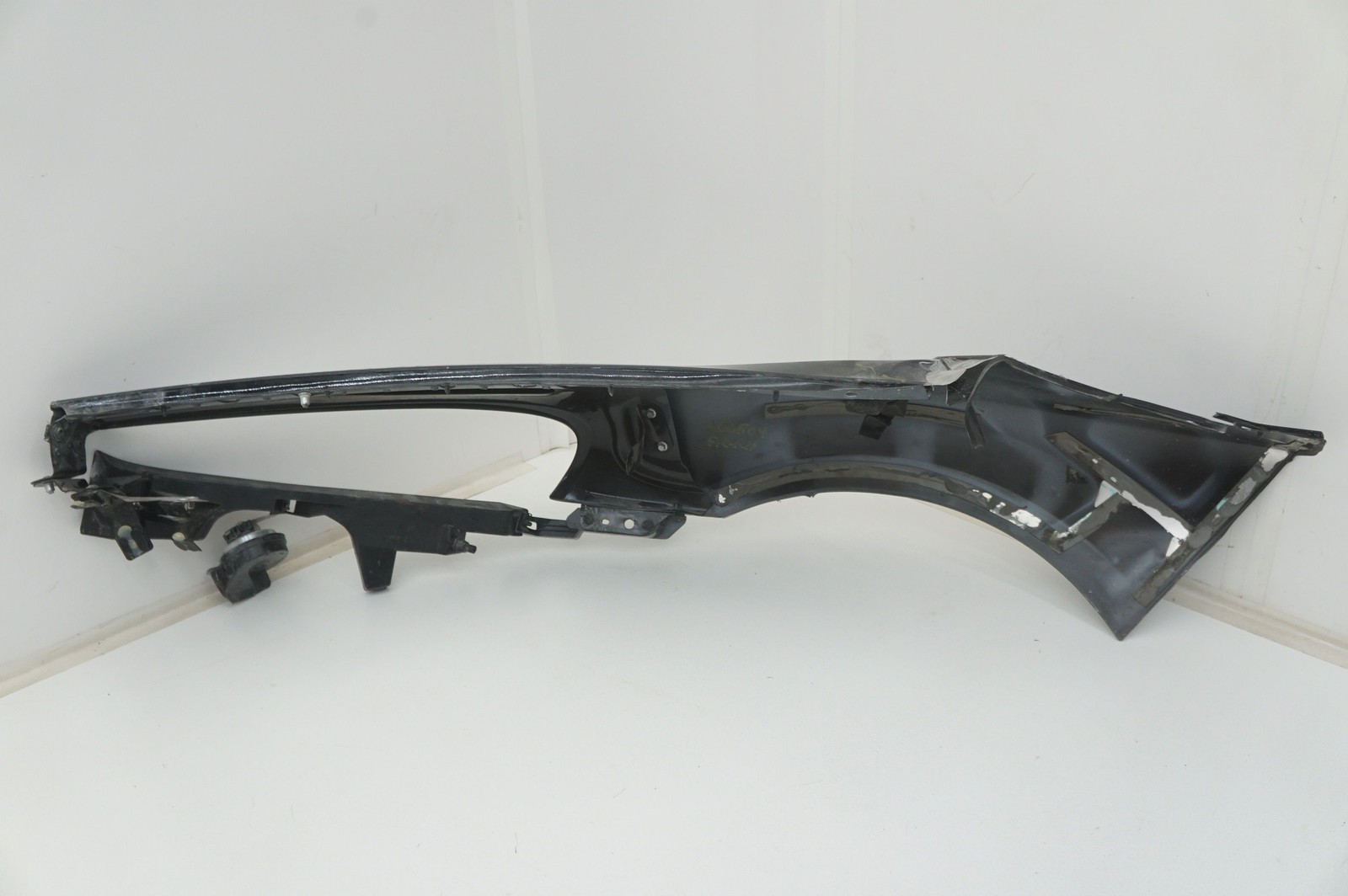 McLaren GT 2022 FRONT+RIGHT Fender P/N 22AD489GP
