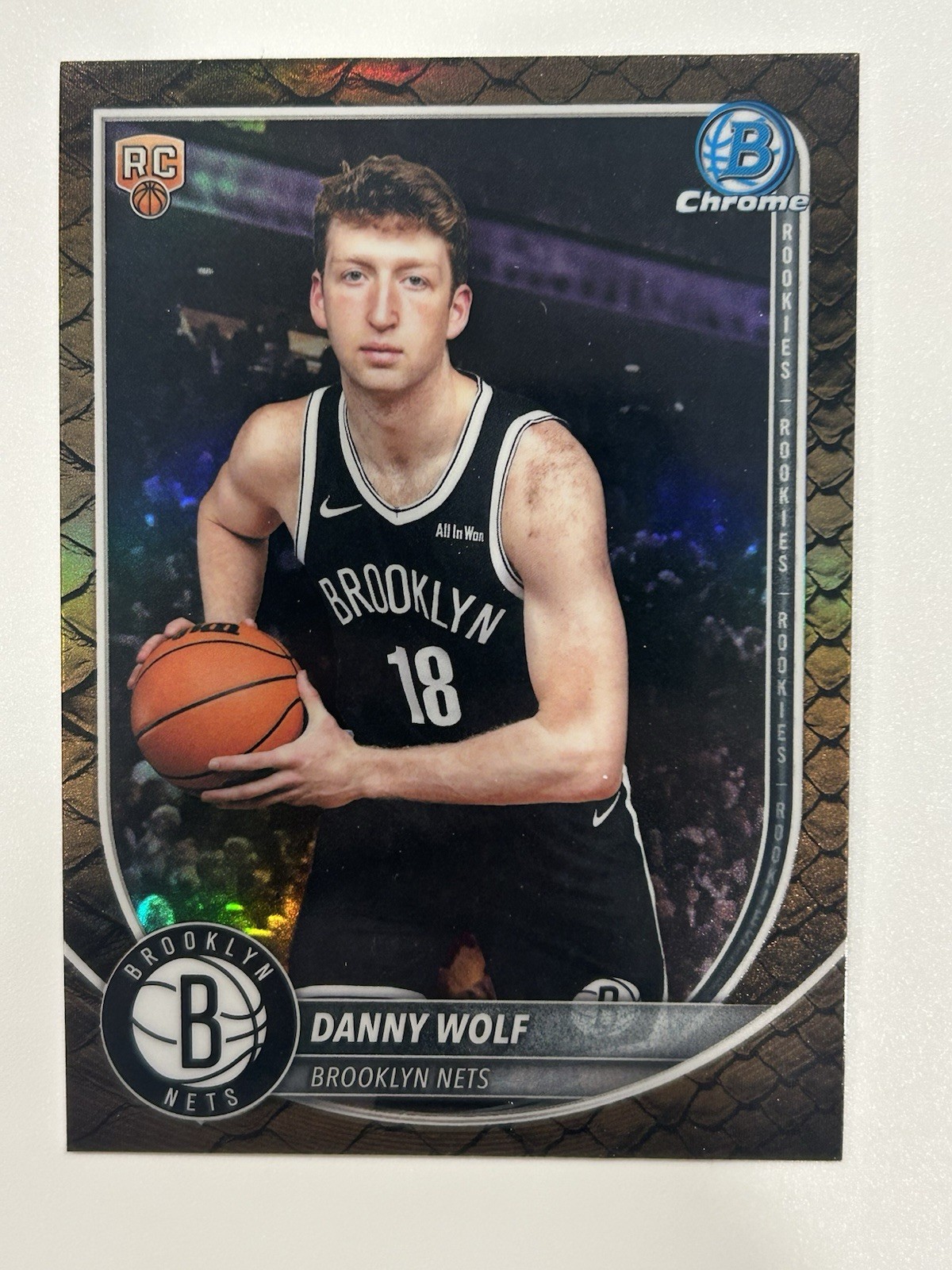 2025 Topps Bowman Chrome Danny Wolf #BCV-27 Reptilian Refractor RC