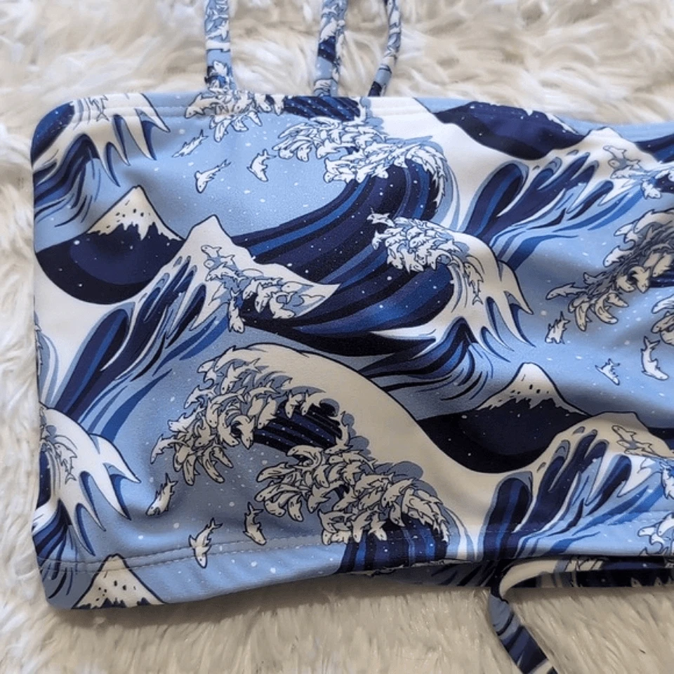 Top de bikini Blackmilk The Great Sharkie con cuerdas bandeau negro leche ondas Hokusai Foto 4 de 4