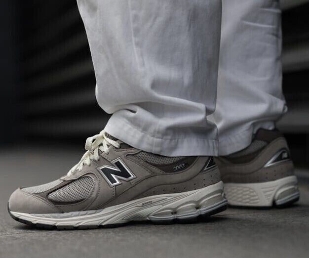 New balance ☆ M2002RQW Warm Alpaca New Balance 2002 Warm Alpaca D Standard Shoes Sneakers