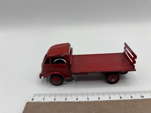 DINKY TOYS FRANCE , FORD BRASSEUR , RÉFÉRENCE 25H.