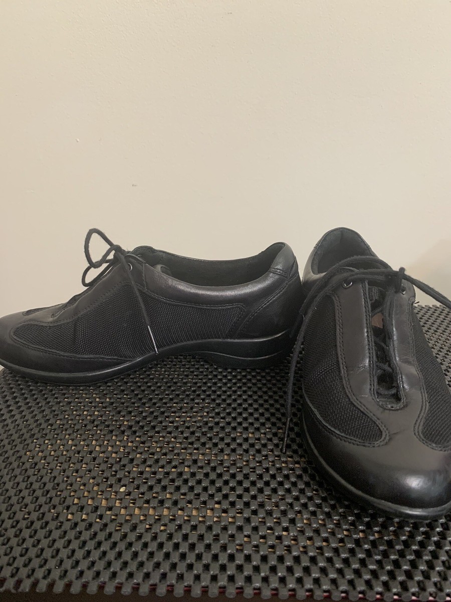 Clarks Everyday Active Air Shoes Womens Black Leather Casual Comfort
