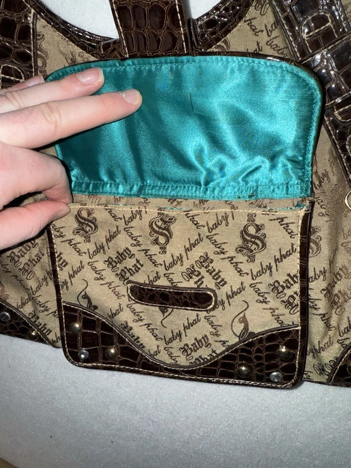 Bolso de Hombro Vintage Baby Phat Media Luna Baguette Estrás Logo Croc Y2K Años 90 Foto 4 de 4
