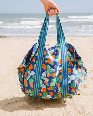 NWT Printfresh  Strawberry Fields  Beach Bag