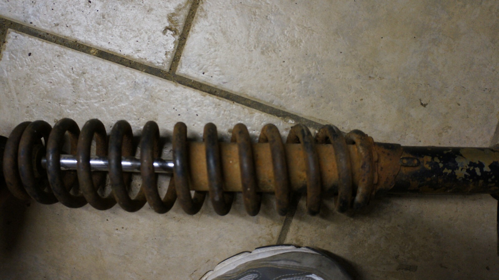 0001 Yamaha Kodiak 400 2wd Rear Shock Absorber Suspension 5HA2221000