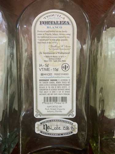 Juego de 3 Botellas Vacías Tequila Fortaleza Blanco Lotes 150/158/163 - sin lavar - Imagen 6 de 7