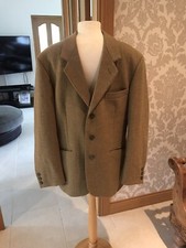 Musto Performance Tweed 95% Wool Jacket Size Small Small Mark On Sleeve