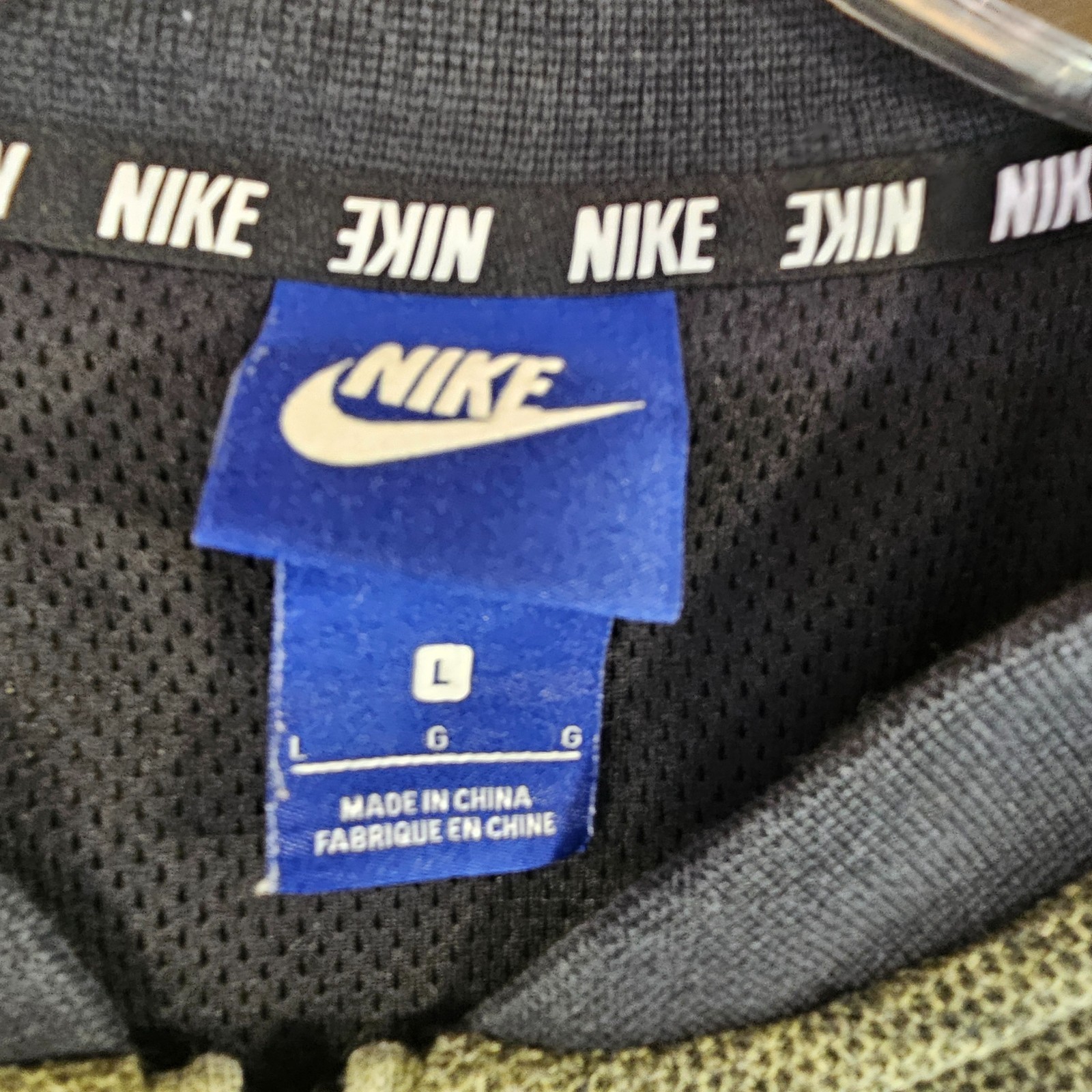 SACAI X NIKE Giacca Nike uomo grande (misure medie) manica lunga full zip tasche verde