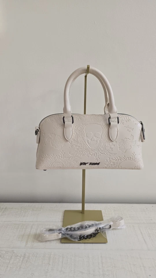 BETSEY JOHNSON 钱包 骷髅 压花挎包 粉笔 XOGEMA 迷彩骷髅小饰品 — 第 4/4 张图片